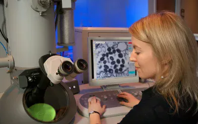 La microscopie confocale par réflectance, un nouvel outil pour le diagnostic de mélanome